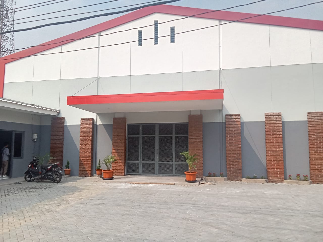 Gedung Bilyard Didepan PT. PSPM Diduga Belum Kantongi Ijin..1 PT PSPM abaikan proses perizinan, Kades Batukarut lakukan Pendekatan