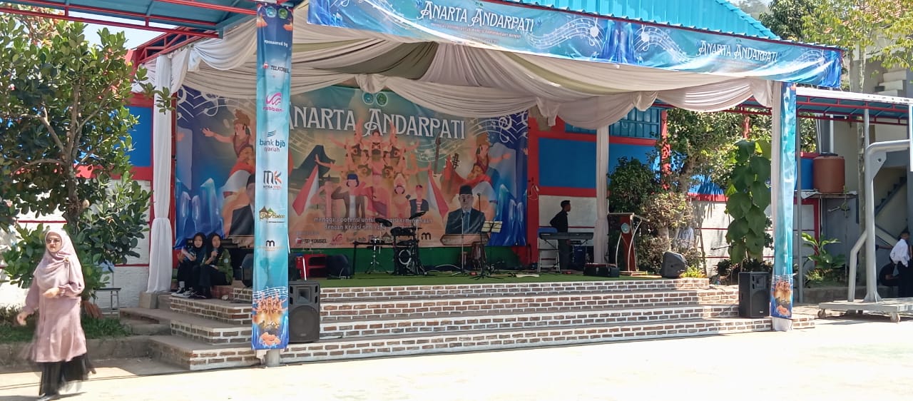 pensi man 1..1 Gali Potensi Bebakat dan Berkarakter, MAN I Bandung Gelar Pensi