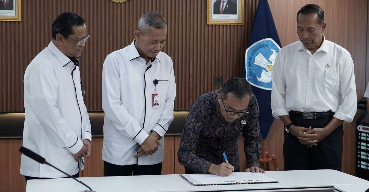 Tindak-Lanjuti-Hasil-SPI-Pendidikan-2024,-KPK-Kemendikti-Saintek-Akselerasi-Penanaman-Integritas-di-Perguruan-Tinggi-image_large