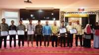 KPK-Tumbuhkan-Kepedulian-Lewat-Penyaluran-Beasiswa-Pendidikan-image_large