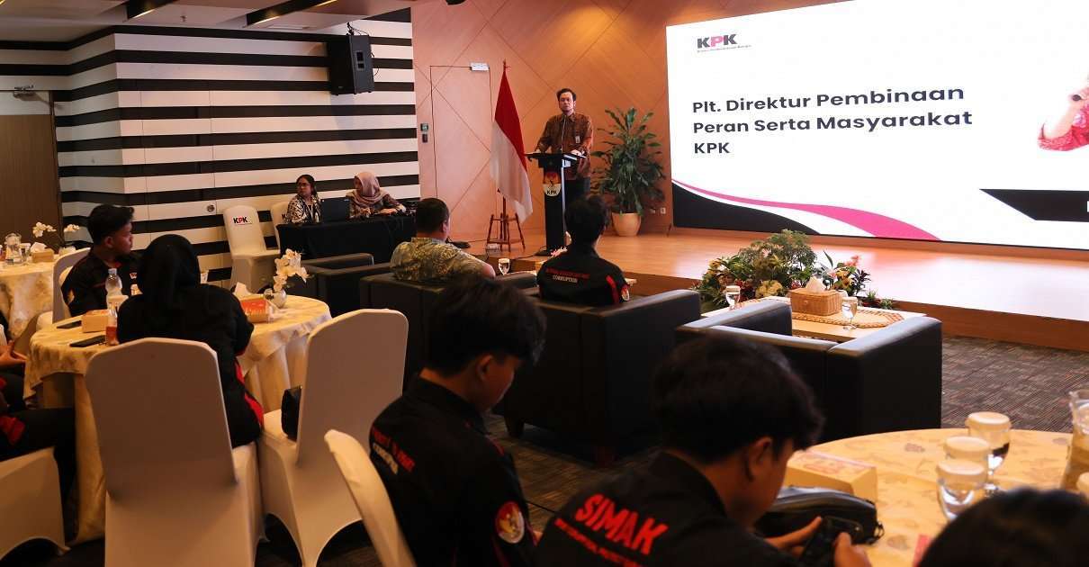KPK-Gandeng-Mahasiswa-Institut-STIAMI-dalam-Bimtek-Pemuda-Antikorupsi-image_large