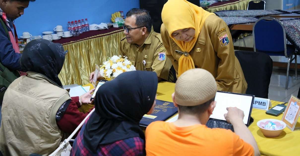 Foto-1_KPK-Tinjau-Pelaksanaan-SPMB-DKI-Jakarta,-Dorong-Transparansi-dan-Cegah-Praktik-Titipan-image_large